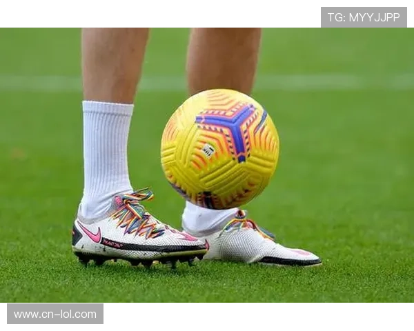 英超调整彩虹元素政策，改用彩虹足球推广包容性